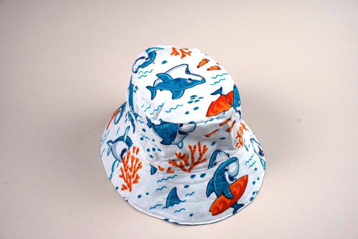 Dječji šešir - Morski psi