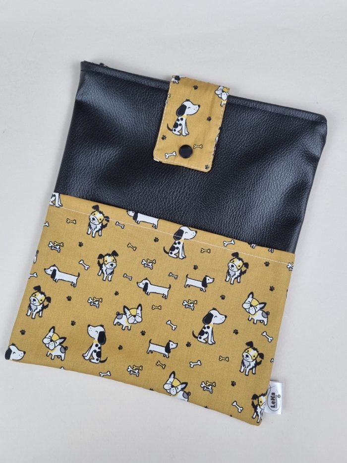 Pidžama za knjige- Book sleeve-Psići